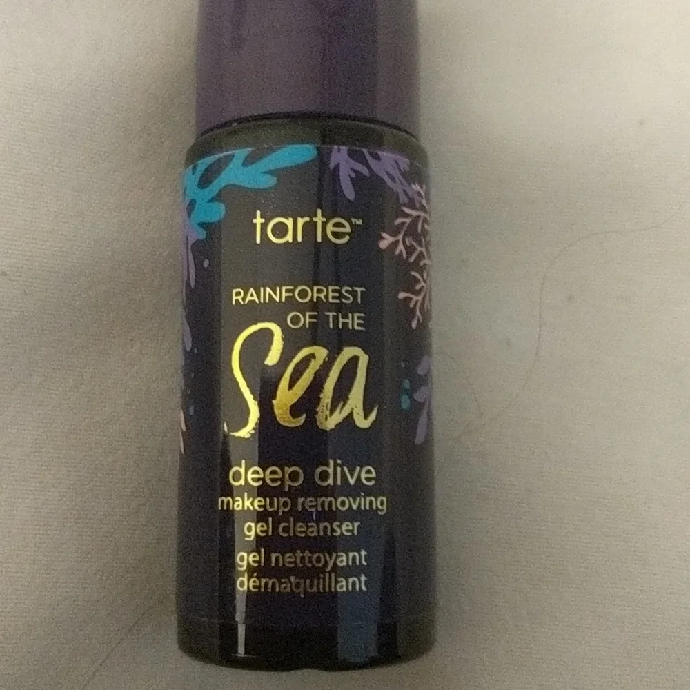 NWT Tarte makeup remover
